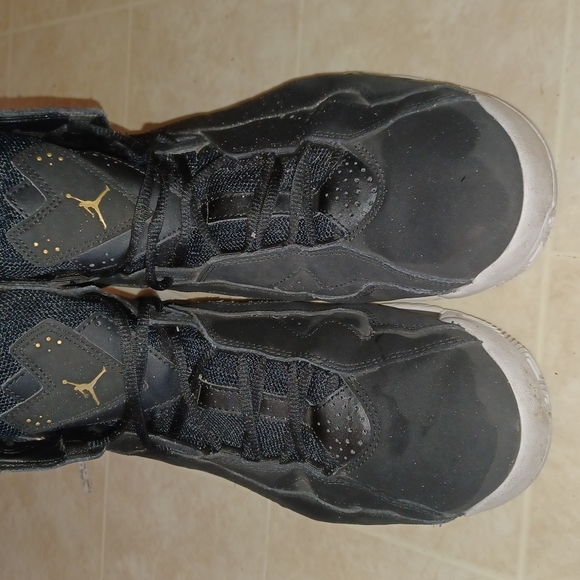 Jordan Tru flights - Picture 3 of 9
